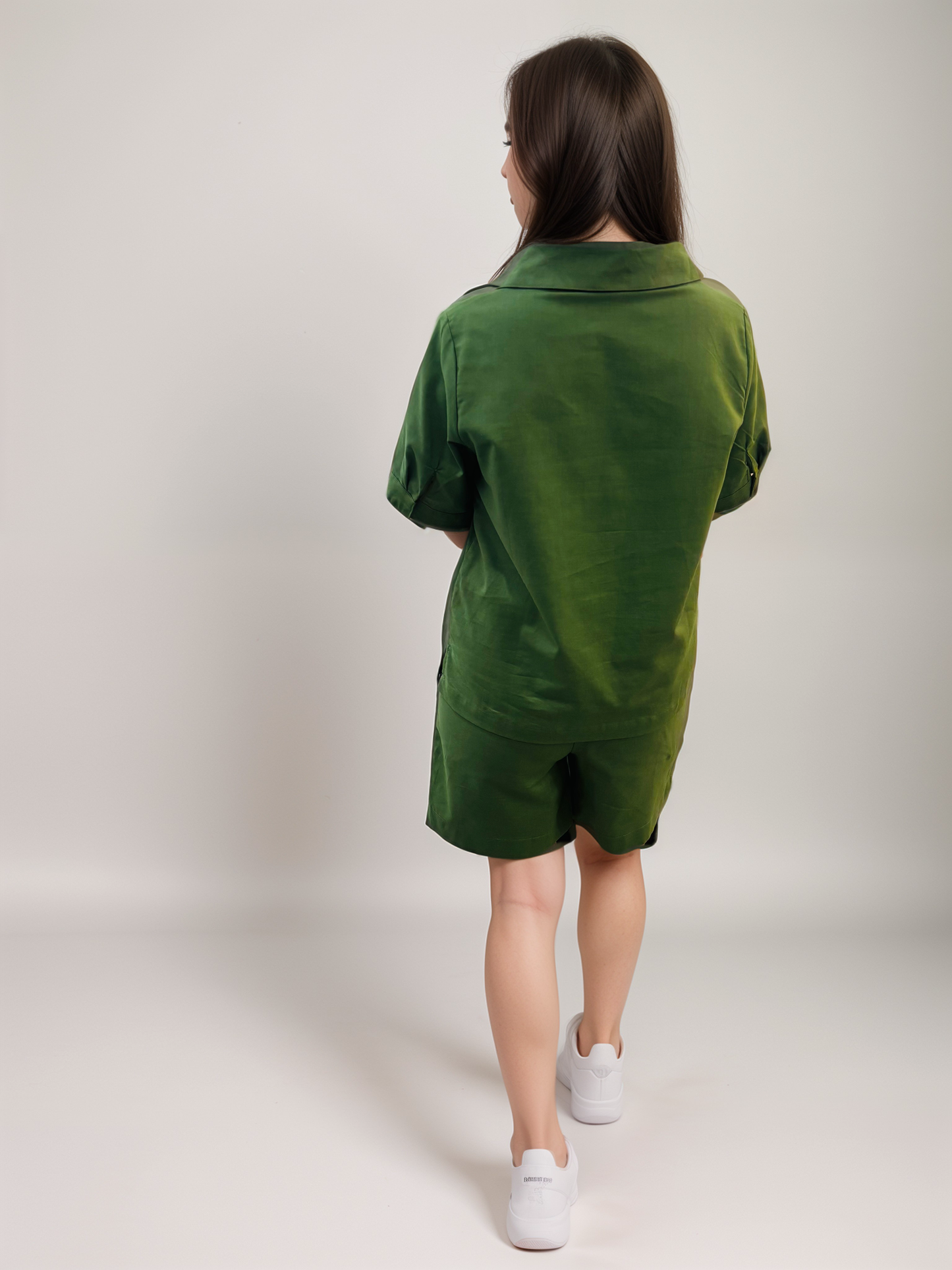 Emerald Collar Short Sleeved Blouse
