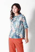 Cora Butterfly Trio Buttons Blouse