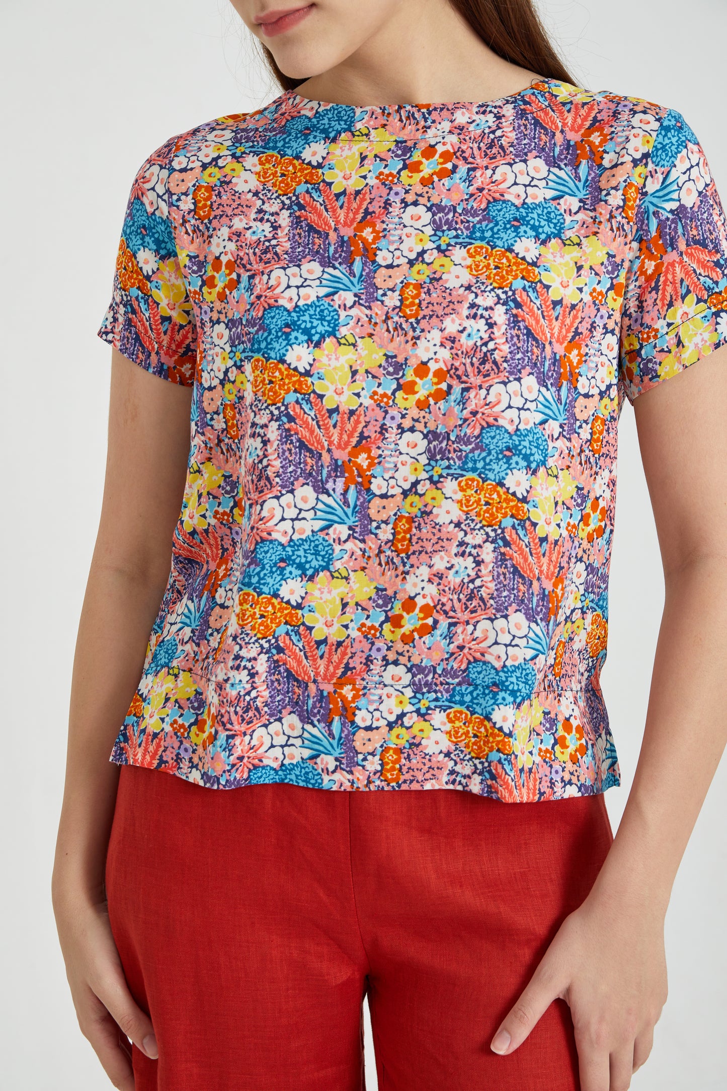 Rei Floral Women Blouse
